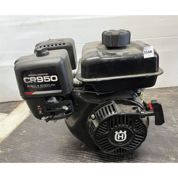 BRIGGS & STRATTON CR950 ENGINE