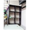 Image 1 : 6 Cubby Shelf Cabinet