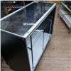 Image 1 : Display Case
