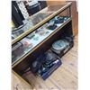 Image 4 : Glass Display Case