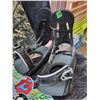 Image 2 : Snowboard Boot Strapping | Xbox Hard Drive | Snowboard Accessory
