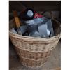 Image 1 : Basket w/ items