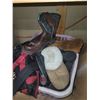 Image 8 : Pictures and Shoes