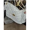 Image 2 : Contents on Peg | Lot 8
