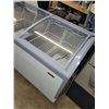 Image 5 : Double Door Ice Cream Chest Freezer | Model NIF-49-CG | Store Fixture