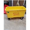 Image 1 : Yellow Commercial Wash Bucket