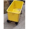 Image 2 : Yellow Commercial Wash Bucket