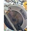 Image 2 : Dewalt 6.5" Cordless Circular Saw | Model DC390