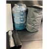 Image 3 : Lot of 1 Stackable 3-Layer Bento Lunch Box w/ Insulated Carrying Bag & Cutlery Set - Brand New