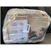 Image 3 : Lot of 1 ChillingHome Nursing/Maternity Pillow with Removable Cover - Brand New!