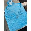 Image 1 : Lot of 1 Wearable/Oversized Hoodie Blankeyt For Adults - Blue - Brand New