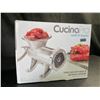 Image 1 : Lot of 1 Cucina Pro Table-Mount Meat & Sausage Grinder