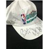 Image 2 : VINTAGE VANCOUVER GRIZZLIES TEAM SIGNED CHAMPION HAT