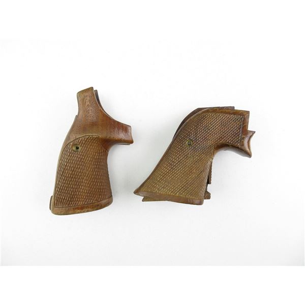 HERRETT'S TARGET PISTOL GRIPS LOT