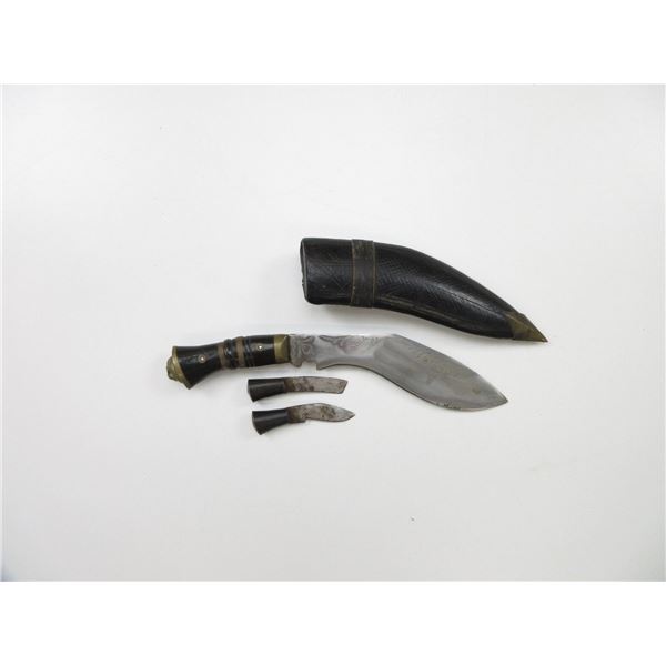 REPRODUCTION MINIATURE KUKRI SET