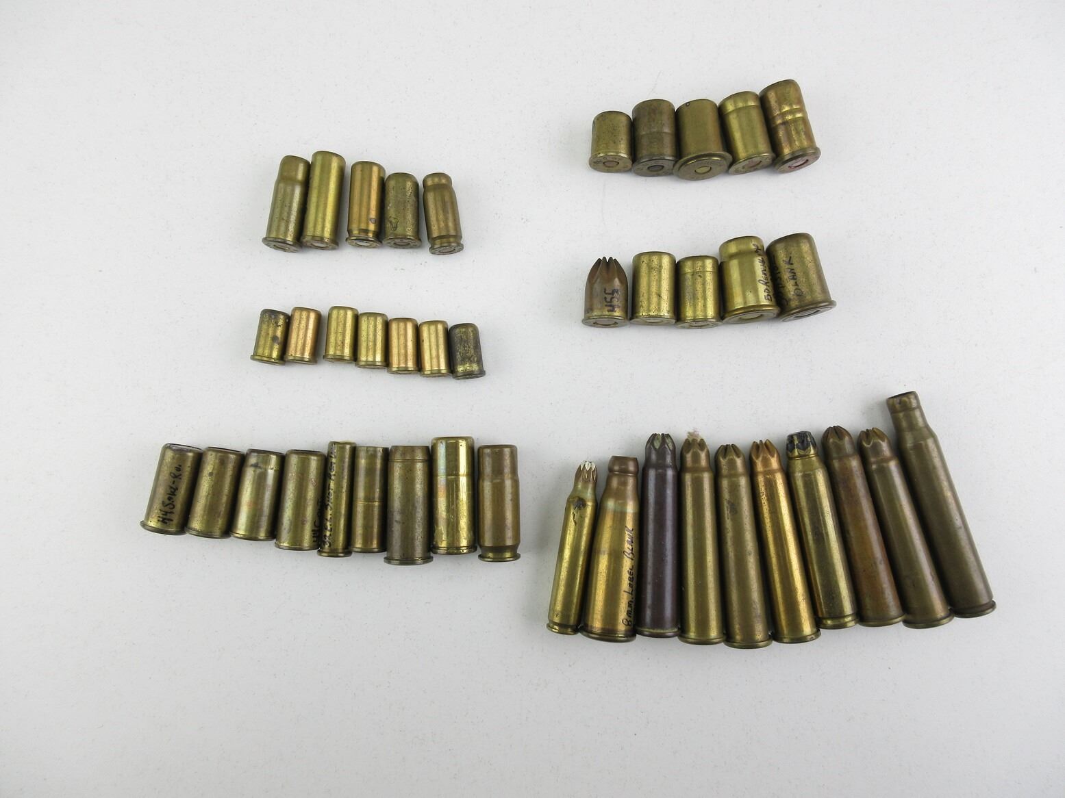 CARTRIDGE COLLECTORS SAMPLE OF PISTOL/RIFLE/SHOT SHELL & BLANKS LOT