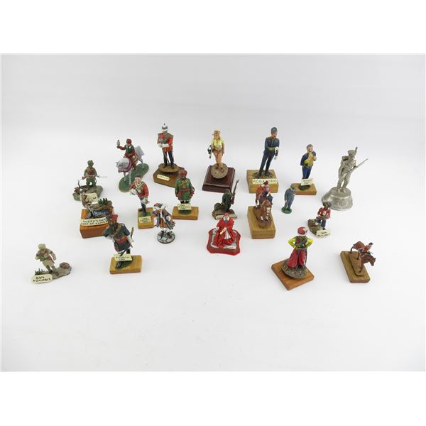 ASSORTED MILITARY MODELS LOT