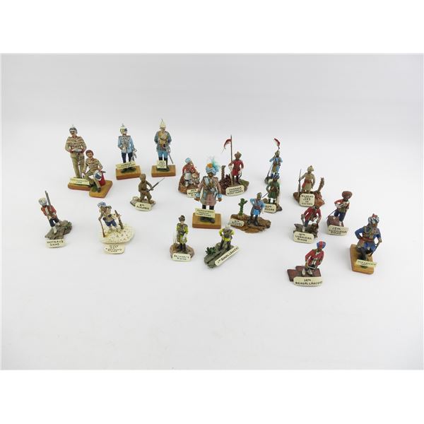 ASSORTED MILITARY MODELS LOT