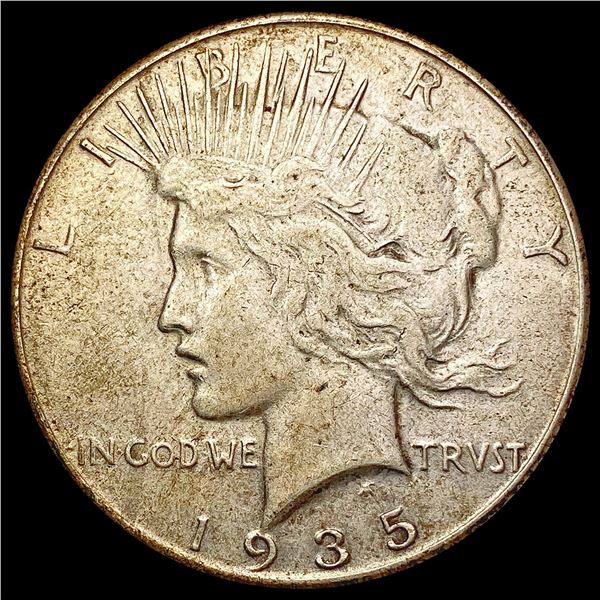 1935 Silver Peace Dollar CLOSELY UNCIRCULATED