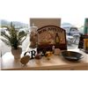 Image 2 : GROUP LOT DECOR. GLASS CONTAINER WITH SHELLS, FERN, SIGN, ASST METAL ANIMALS, SMALL FLOWER,