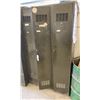 Image 1 : 3 DOOR LOCKER SET 45" NO CONTENTS