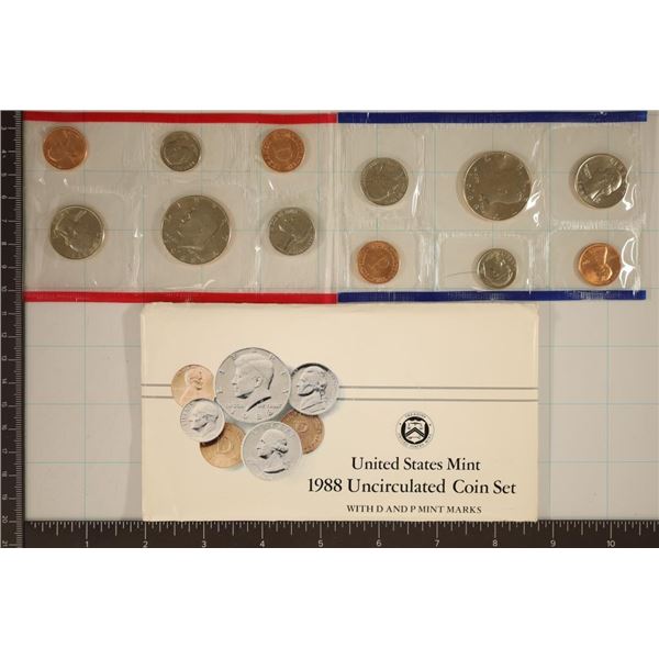 1988 US MINT SET (UNC) P/D (WITH ENVELOPE)