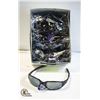 Image 1 : BUNDLE OF 12 BRAND NEW SUNGLASSES W/UV PROTECTION