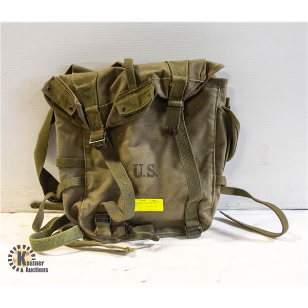 ARMY GREEN VINTAGE MILITARY BACKPACK