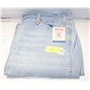 Image 1 : LEVI'S SIGNATURE LADIES HIGH RISE STRAIGHT LEG