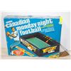 Image 1 : VINTAGE CANADIAN FOOTBALL ELECTRONIC GAME IN BOX