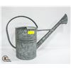Image 1 : VINTAGE XLARGE GALVANIZED STEEL WATERING