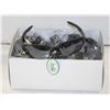 Image 1 : BUNDLE OF 12 BRAND NEW SUNGLASSES W/UV PROTECTION