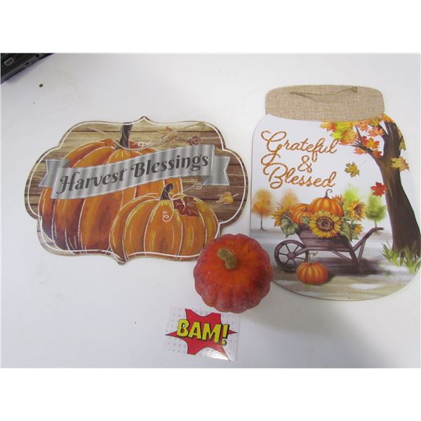 3pc Fall Set Pumkin and 2 Signs