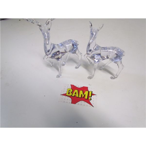 2pc Plastic Deer Set