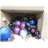 Image 1 : Assorted Ornaments