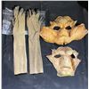 Image 1 : Stargate SG-1 "Unas" facemasks and pair of gloves