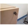 Image 2 : Steelcase EEL4W Lateral 4-Drawer Filing Cabinet 30" x 25" x 50" (has key)