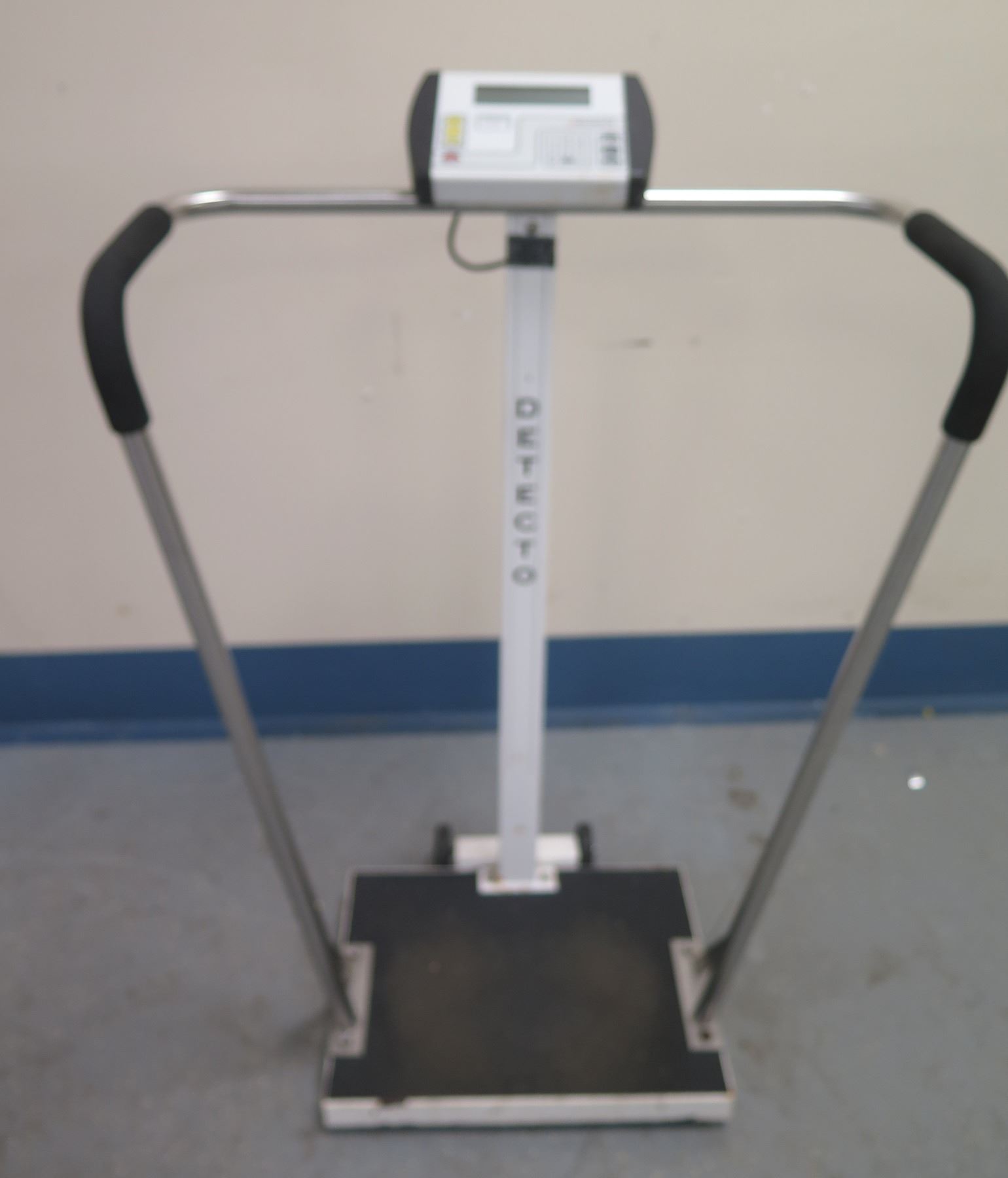 758c Detecto 758C Waist-High Medical Digital Scale (no cables, adapter needs ...
