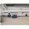 Image 3 : Stryker 1005 Rolling Hospital Stretcher Bed w/ Mattress