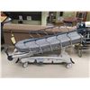 Image 8 : Stryker 1005 Rolling Hospital Stretcher Bed w/ Mattress