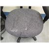 Image 8 : Qty 3 Rolling Office Chairs, Misc Sizes & Conditions