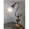 Image 1 : Beautiful Antique Tulip Lamp (working)