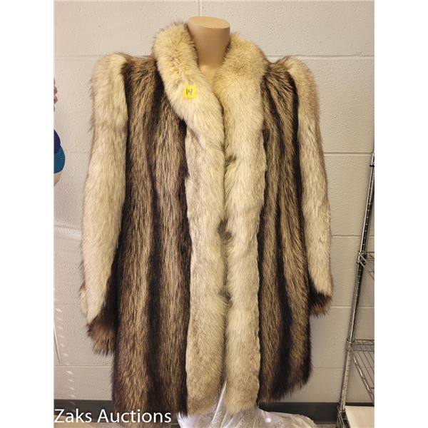 Vintage Ladies Fur Coat Furs by Lister