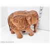 Image 3 : Beautiful Hand Carved Wooden Elephant