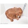 Image 4 : Beautiful Hand Carved Wooden Elephant