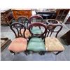 Image 2 : Group lot of 5 antique chairs / 1 antique display