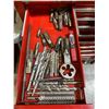 Image 8 : Waterloo rolling tool box - 12 drawers (No key) - w/ misc tools including drill bits, tap & dies, pl