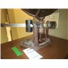Image 2 : Vintage Scales A