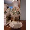Image 2 : Milk Glass Lamps A