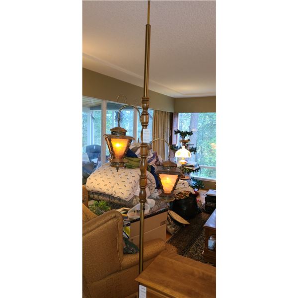 Vintage Pole Lamp B
